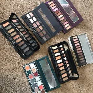 Starter Makeup Palette Vault!
